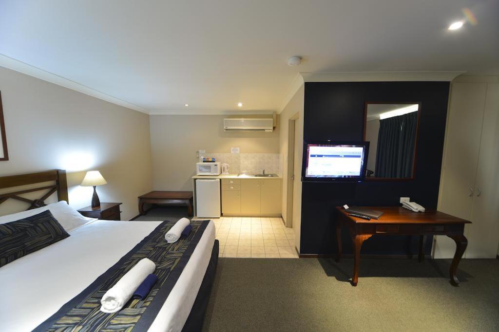 Wattle Grove Motel Perth Bagian luar foto