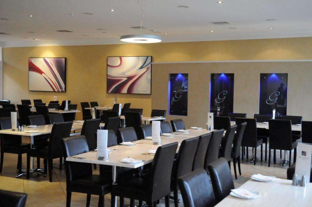 Wattle Grove Motel Perth Bagian luar foto