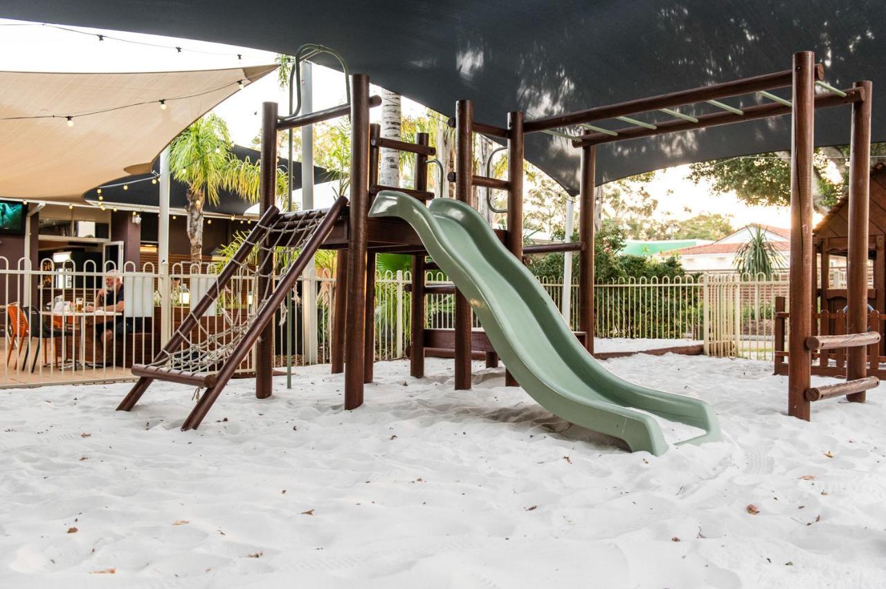 Wattle Grove Motel Perth Bagian luar foto